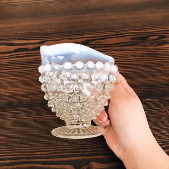 VINTAGE hobnail creamer and sugar container - Picture 4 of 6